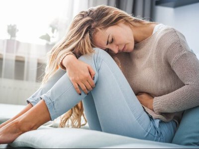 Як позбутися болю в шлунку без ліків: 12 ефективних домашніх засобів