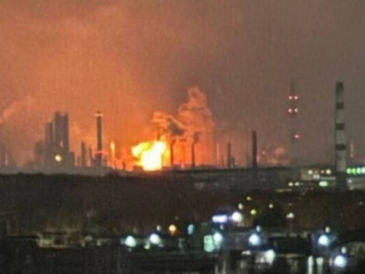 Спецпризначенці СБУ уразили один з найбільших заводів рф, що виробляє метанол