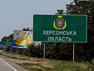 Через дефіцит робочої сили жінок на ТОТ Херсонщини спрямовують на фізично важку працю