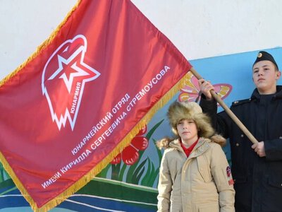 Викрадення та мілітаризація українських дітей. Росія формує покоління під контролем пропаганди