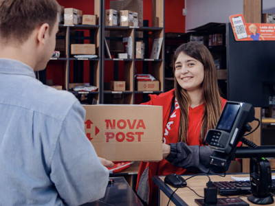 «Нова пошта» доставлятиме посилки з США через UPS