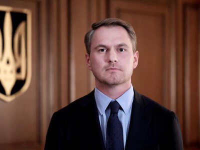 Генпрокурор Кравченко «за батька не відповідає», зате пояснив зв'язки з Росією трьох своїх заступників