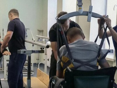 Хто оплачує лікування поранених військових і що гарантує держава: роз'яснення Міноборони