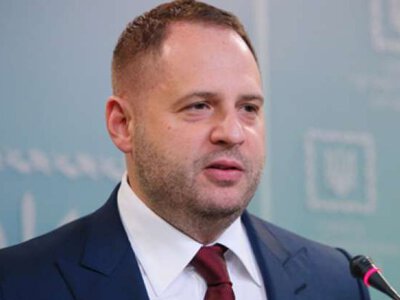 Єрмак переконав Зеленського, що повномасштабного вторгнення РФ не буде