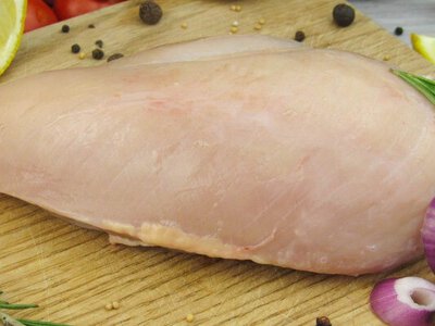 Один з найбільших виробників курятини збільшить потужності