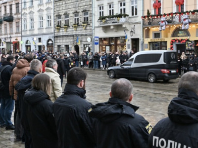 Теракт у Львові: Україна прощається з загиблою поліцейською