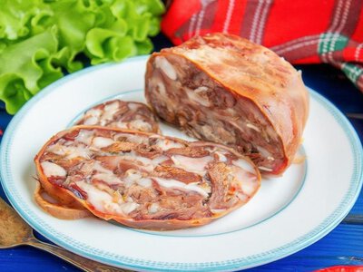 Готуємо домашній сальтисон, який вразить своїм смаком