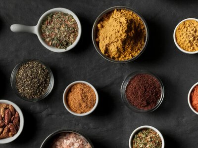 5 спецій, які варто додати у раціон вже сьогодні для підтримки імунітету