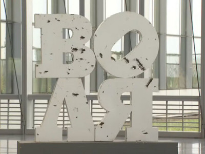 «Воля»: у штаб-квартирі НАТО розмістили інсталяцію, пов’язану з Херсонщиною