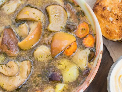 Що приготувати на обід у Великодній піст: ТОП-5 варіантів першої страви — рецепти