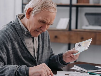 Пенсії підвищать з 1 березня: хто з пенсіонерів отримає плюс 12,1%