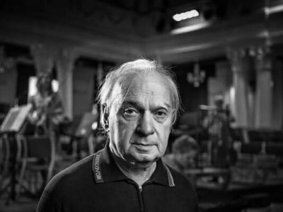 Пішов із життя легендарний диригент Роман Кофман: коли і де відбудеться прощання