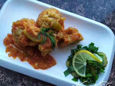 Пісні тефтелі з сочевицею та рисом: ніжно, смачно та просто