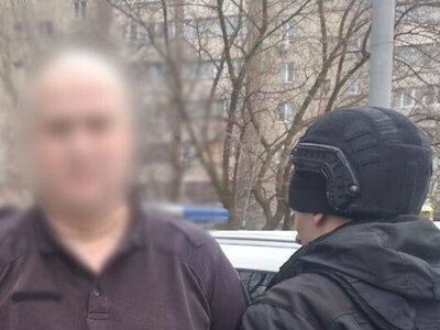 Збрив вуса, щоб не знайшла поліція: в Києві затримали чоловіка в СЗЧ, який глузував з меморіалу загиблим військовим на Майдані