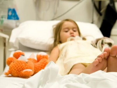 Спалах кишкової інфекції у розважальному центрі Львова: 38 захворівших