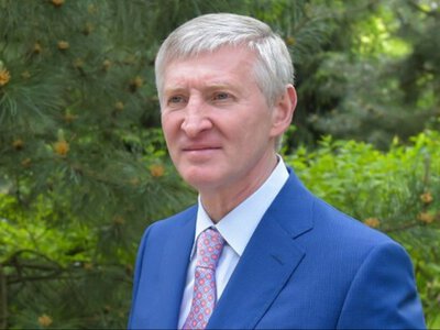 Рінат Ахметов заблокував трансфер відомого нападника