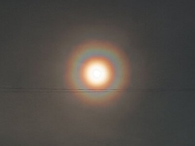 Небо над Дніпром засяяло: рідкісне атмосферне явище вразило українців