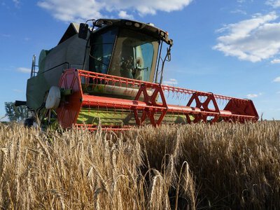 Техніка розсипається, збитки ростуть: Росія на порозі продовольчої кризи, - розвідка