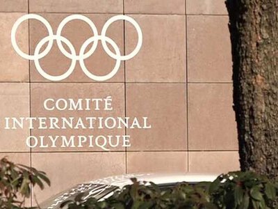 МОК заборонив українським паралімпійцям виступати у формі з карткою України