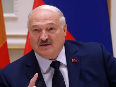 Як Лукашенко заробляє на краденому українському зерні