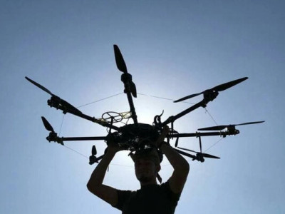 Пентагон та країна Перської затоки ведуть переговори про закупівлю українських дронів-перехоплювачів для протидії Ірану - FT