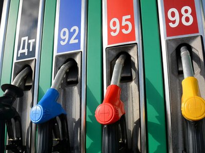 Ціновий вибух на АЗС: чи загрожує Києву бензин по 100 гривень?