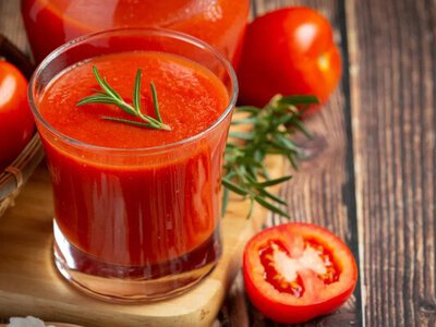 Регулярне вживання томатного соку знижує артеріальний тиск