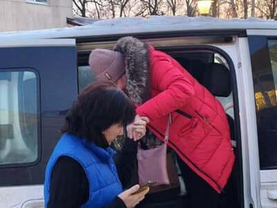 На Дніпропетровщині триває евакуація з прифронтових громад: скільки людей виїхали у безпечні місця