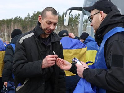 З російської неволі визволили 300 військових та двох цивільних українців