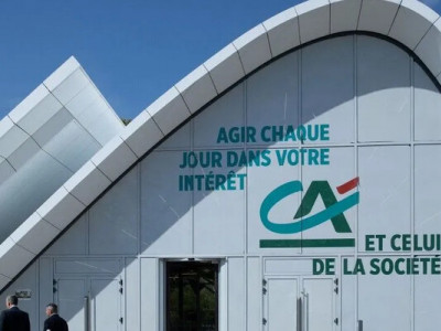 Credit Agricole купує банк Львів для зміцнення позицій на заході України