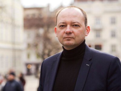 Скільки заробляє скандальний заступник Садового