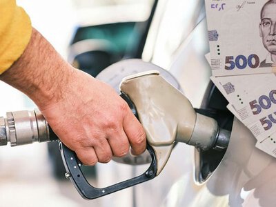 По 1500 грн пенсіонерам та кешбек за пальне: Зеленський анонсував нові виплати