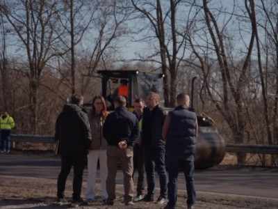 Премʼєр-міністерка перевірила як ремонтують дороги міжнародного значення на Чернігівщині