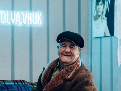 Пішов з життя відомий в Україні дід Толя (відео)