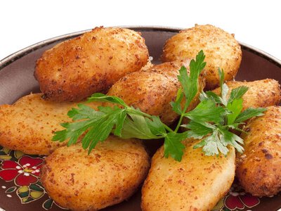 Ідеальні курячі котлети з начинкою. Рецепт на будь-який випадок