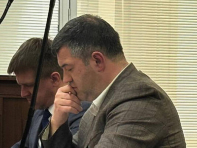 Адвокати говорили 4 години: що відбувається у справі Насірова