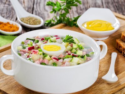 Як приготувати окрошку: рецепти улюбленого холодного супу