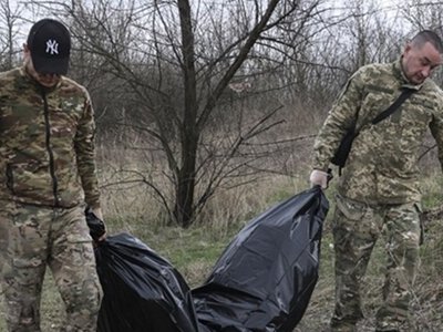 Росіяни залишають тіла своїх солдатів на полі бою, а забирають лише голови