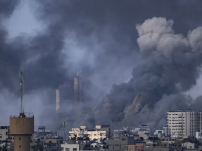 Іран мстить за Ларіджані, атакуючи Тель-Авів касетними ракетами – загинули люди