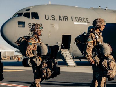 2000 морпіхів США готові до висадки в Ірані