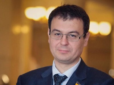 Гетманцев пояснив, чому частина пенсіонерів отримала підвищення лише на 100 грн