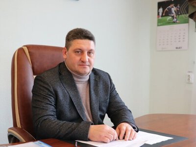 Стало відомо, хто з очільників райрад на Херсонщині користувався послугами “благодійних фондів” для виїзду за кордон
