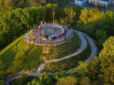 У Львові провели обшуки у Парку Високий Замок: що відомо?