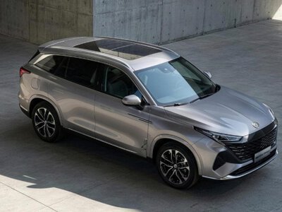 З'явився потужний та недорогий суперник Hyundai Santa Fe