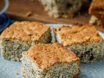 Урізноманітнимо пісне меню - чудовий маковий пиріг від відомого шеф-кухаря