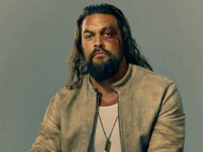 Зірка Аквамену покинув свій дім через повінь