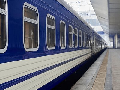 Укрзалізниця пояснила, як діяти під час евакуації з поїзда у разі обстрілу