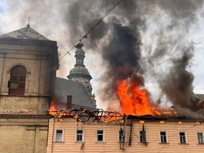 Зеленський назвав Путіна збоченцем за удари по церкві й пологовому будинку