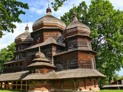 Викупили за сіль та привезли з Карпат: чого ви не знали про церкву Святого Юра у Дрогобичі