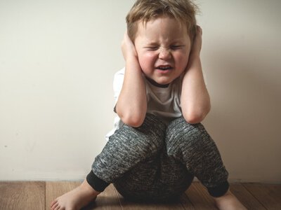 "Це не видно, але болить": в Україні запустили проєкт, який рятує психіку дітей